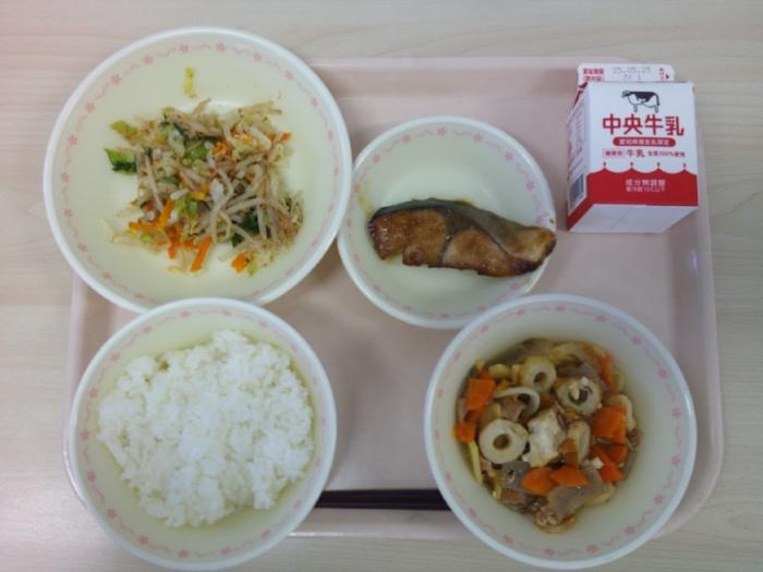 給食写真